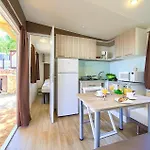2 Bedroom Amazing Stacaravan In Glavotok Brzac